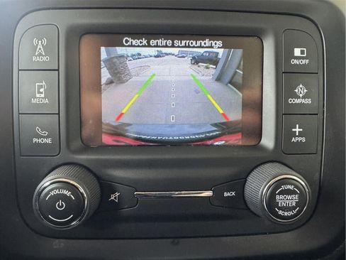 Used 2017 Jeep Renegade Latitude w/ Cold Weather Group AWD/4WD image 21