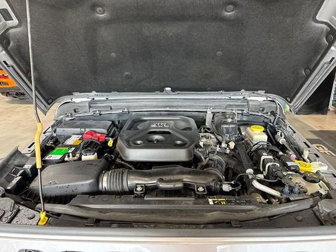 Used 2019 Jeep Wrangler Unlimited Sport AWD/4WD image 28