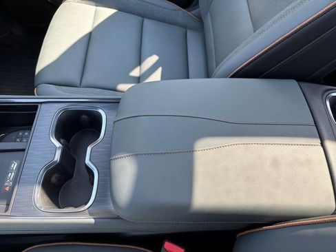 New 2026 GMC Acadia AT4 w/ Super Cruise Package image 34