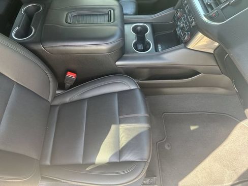 Certified 2024 Chevrolet Suburban RST w/ Luxury Package AWD/4WD image 27