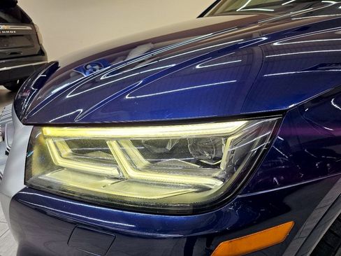 Used 2018 Audi SQ5 Prestige w/ Prestige Package AWD/4WD image 10