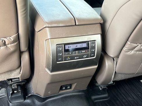 Used 2020 Lexus GX 460 Premium AWD/4WD image 17