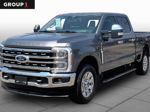 Used 2024 Ford F250 Lariat w/ Lariat Ultimate Package AWD/4WD image 1