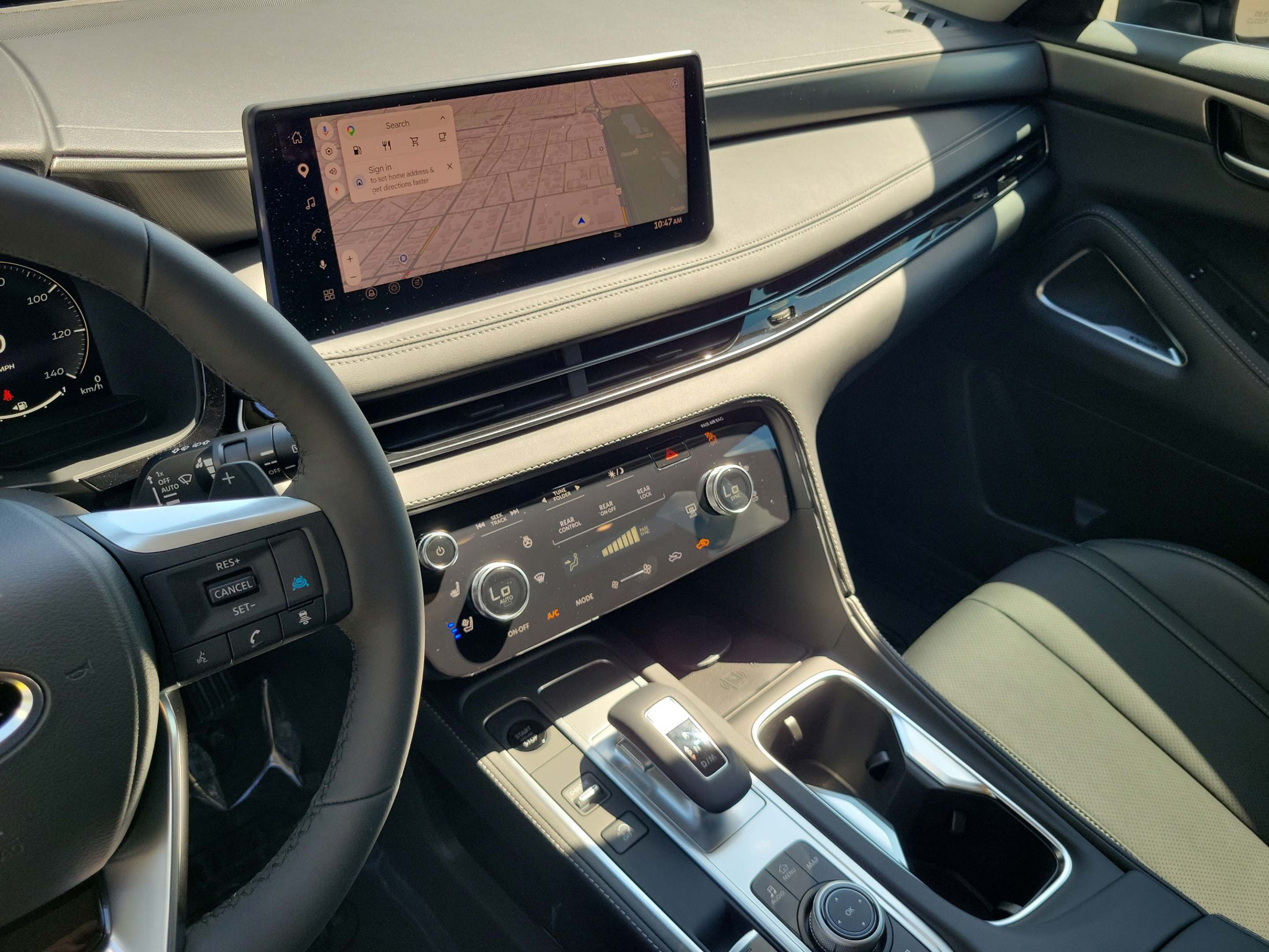 New 2027 INFINITI QX60 Luxe w/ Cargo Package FWD image 17