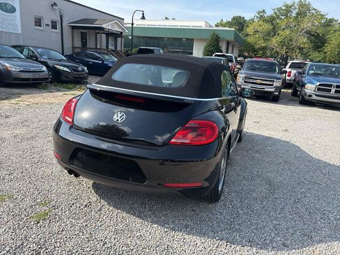 Used 2013 Volkswagen Beetle 2.5 FWD image 33