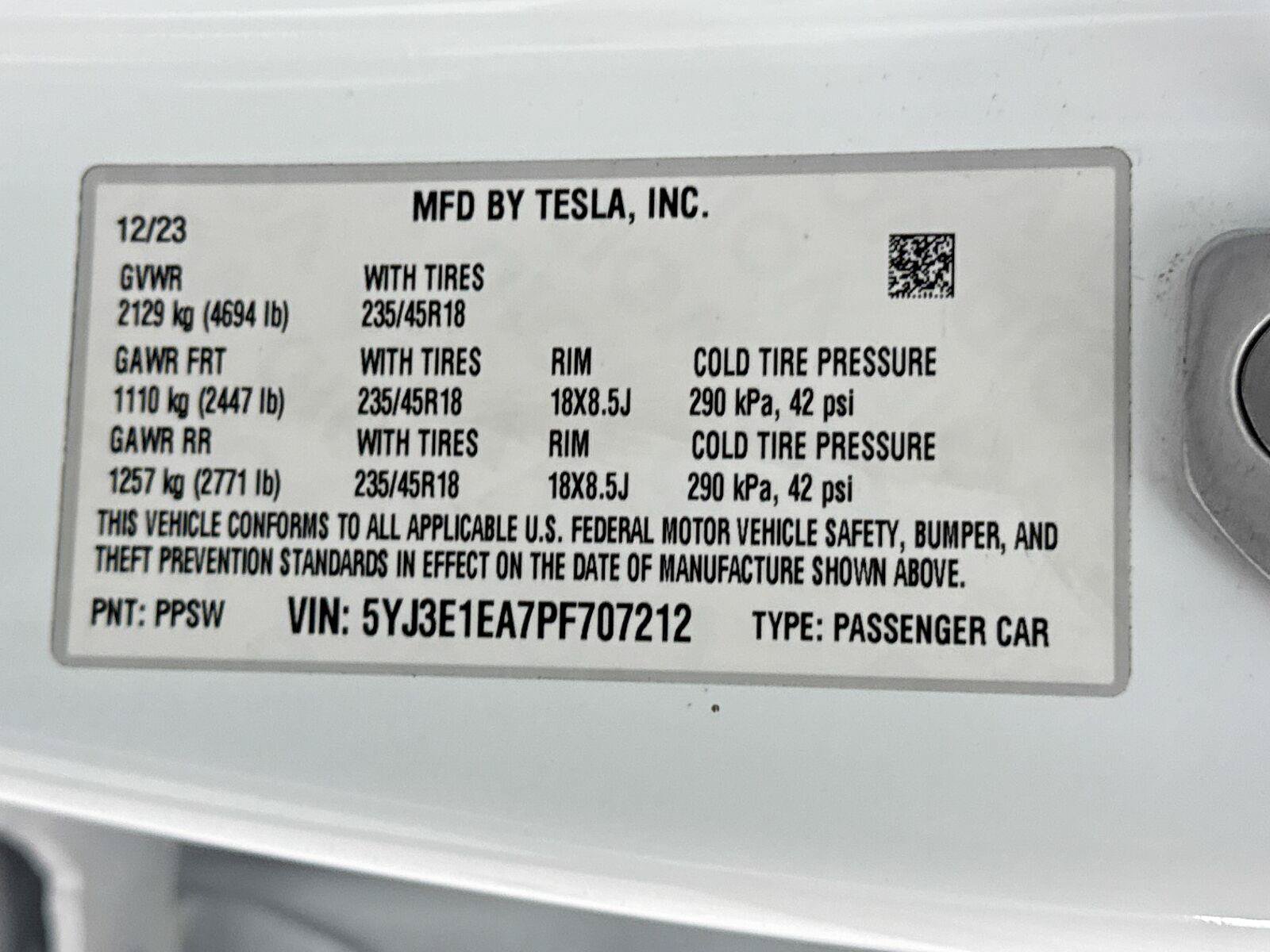 Used 2023 Tesla Model 3 Standard Range RWD image 42