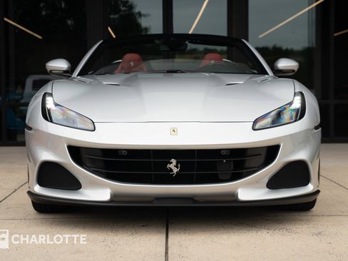 Used 2022 Ferrari Portofino M image 4
