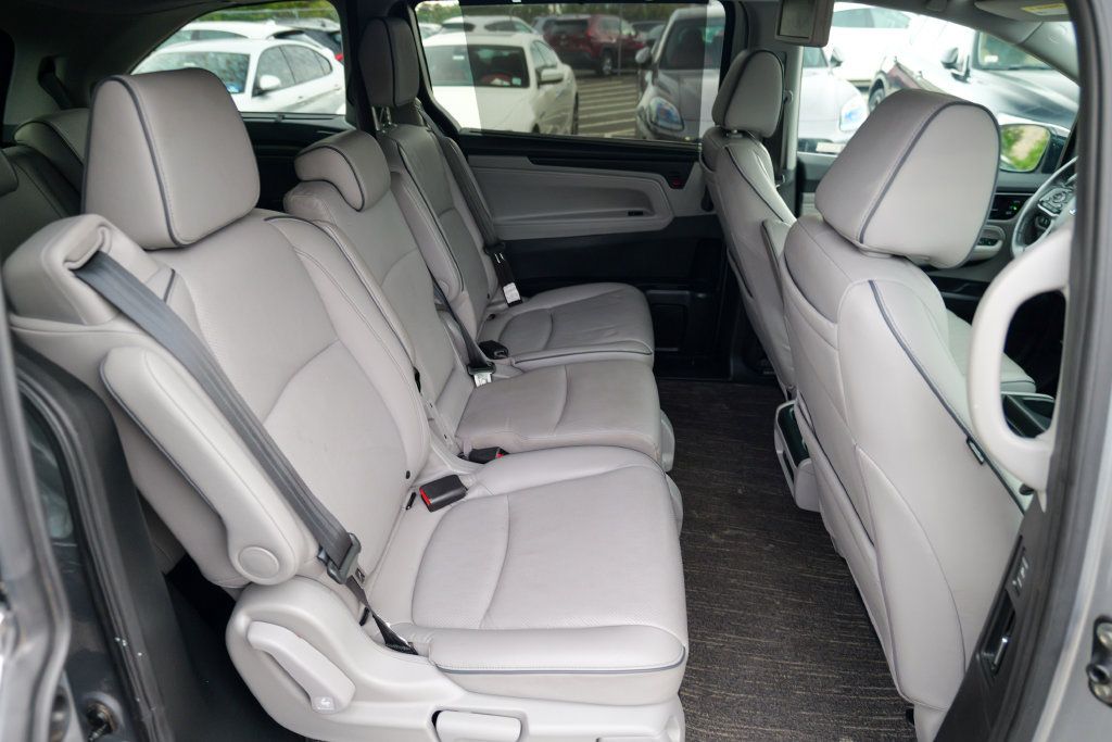 Used 2024 Honda Odyssey Elite image 33