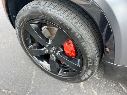 Used 2023 Land Rover Defender 130 X image 3