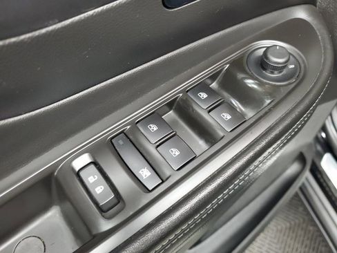 Used 2020 Buick Encore Preferred w/ Safety Package image 17