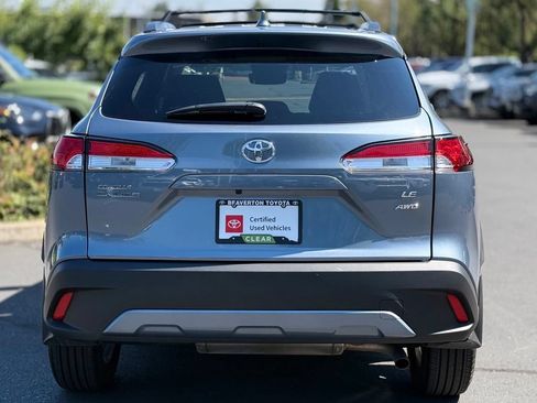 Certified 2024 Toyota Corolla Cross LE w/ Moonroof Package AWD/4WD image 4