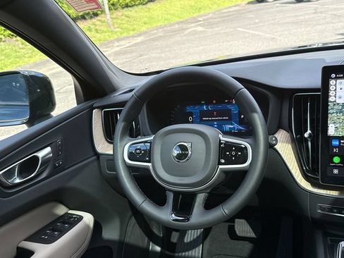 Used 2026 Volvo XC60 B5 Plus w/ Climate Package AWD/4WD image 22