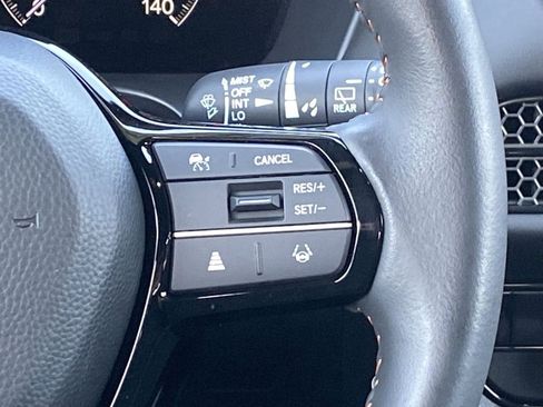 Used 2025 Honda HR-V Sport image 13