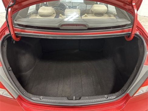 Used 2013 Hyundai Accent GLS w/ Premium Pkg image 21