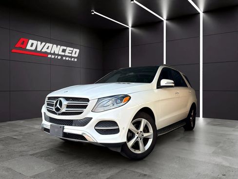 Used 2017 Mercedes-Benz GLE 350 4MATIC image 4