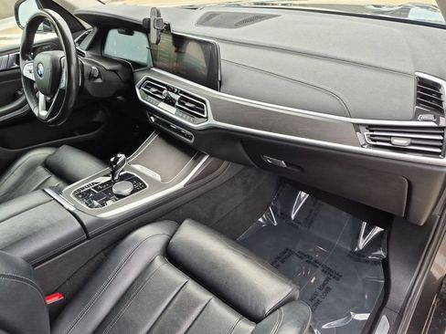 Used 2022 BMW X7 xDrive40i w/ Premium Package AWD/4WD image 20