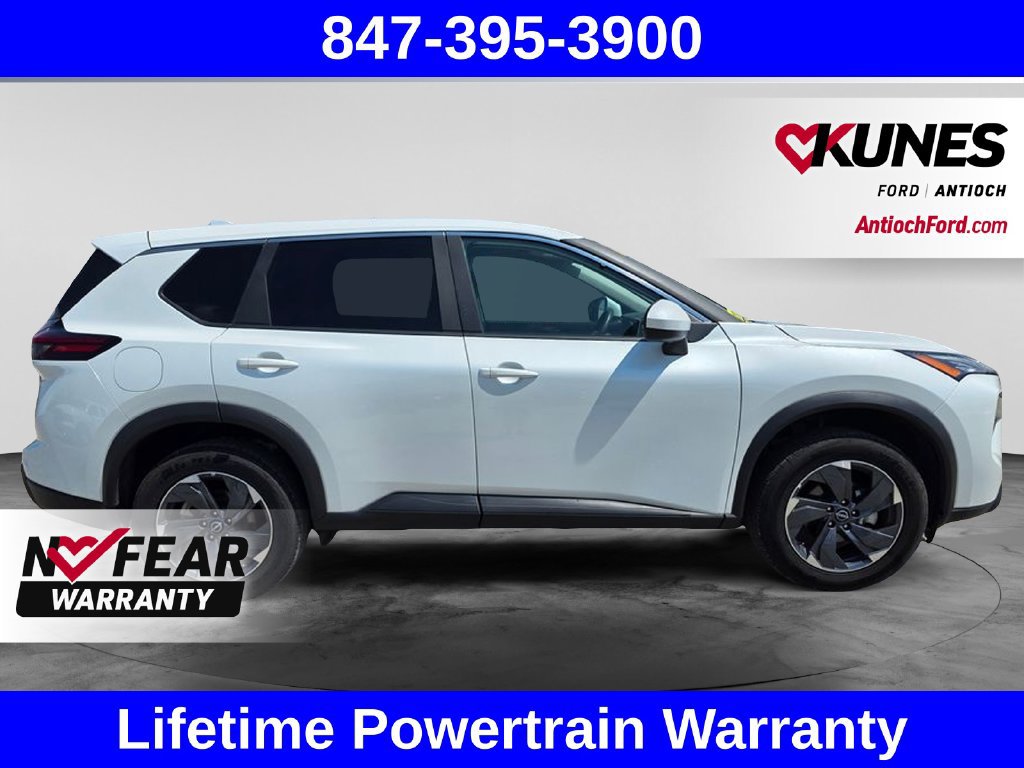 Used 2025 Nissan Rogue SV FWD image 10