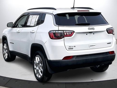 Certified 2023 Jeep Compass Latitude image 7