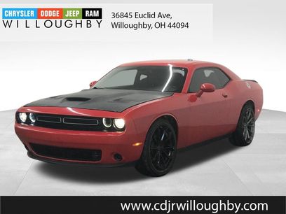 Used 2016 Dodge Challenger SXT