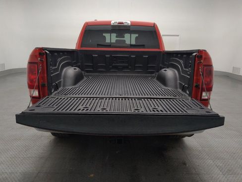 Used 2016 RAM 1500 Classic SLT image 29
