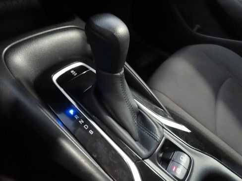 Used 2021 Toyota Corolla LE FWD image 27