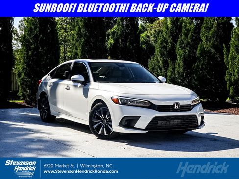 Used 2024 Honda Civic EX image 1
