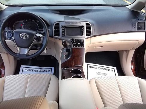 Used 2014 Toyota Venza LE w/ LE Convenience Package AWD/4WD image 18