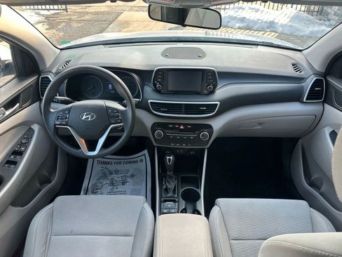 Used 2019 Hyundai Tucson SE image 13