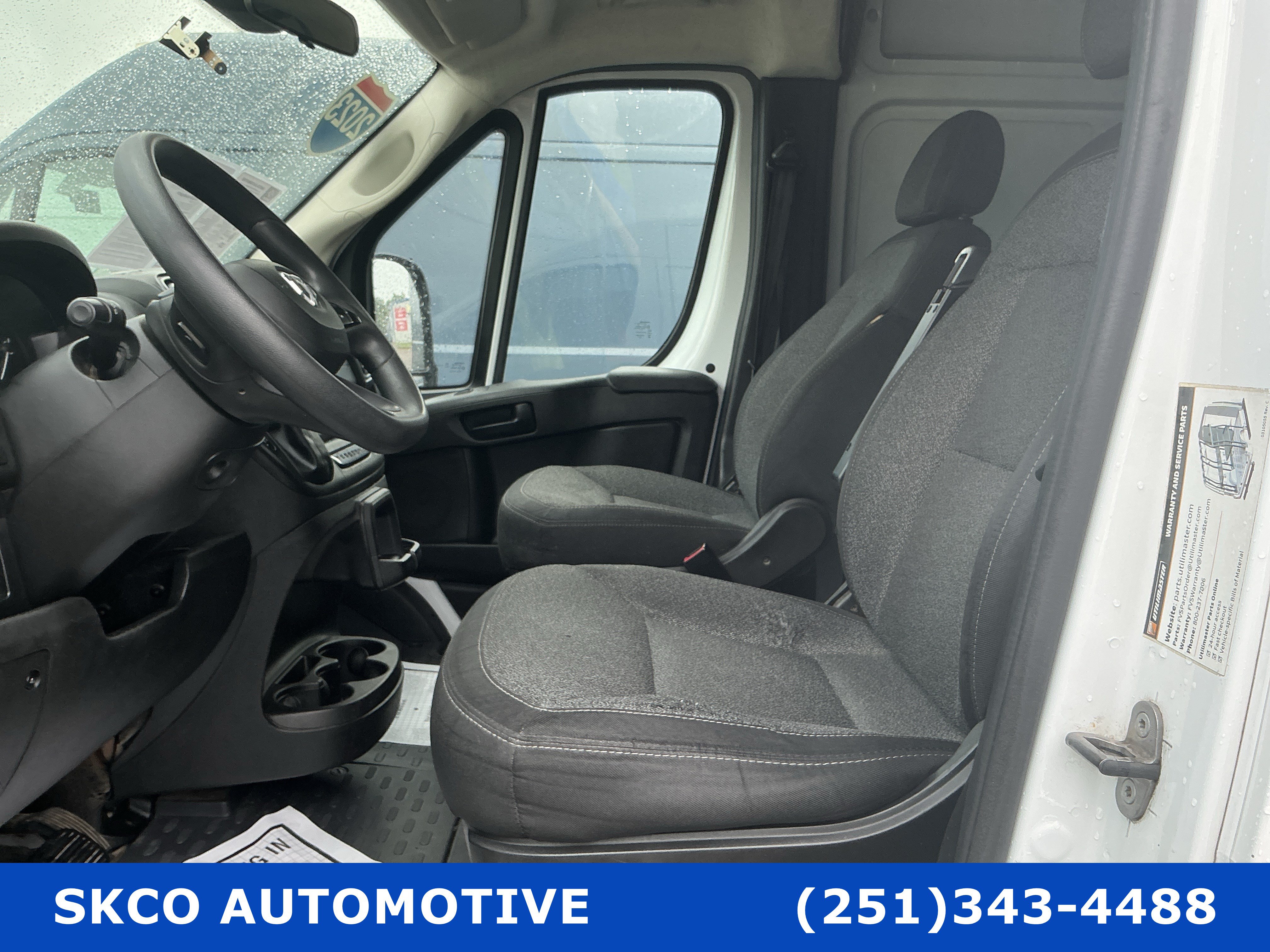 Used 2023 RAM ProMaster 2500 FWD image 11