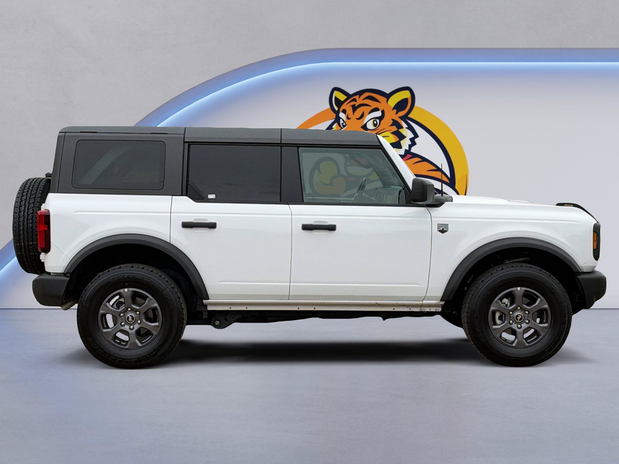 Used 2026 Ford Bronco Big Bend AWD/4WD image 4