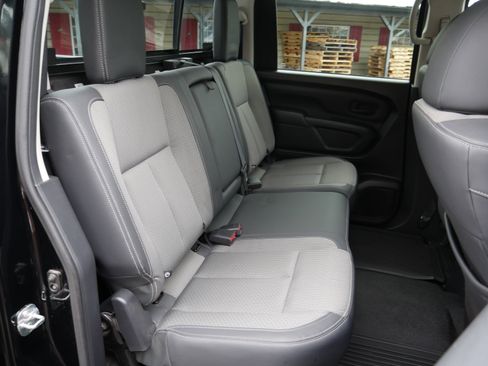 Certified 2021 Nissan Titan S w/ S Utility Package image 25