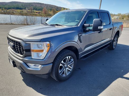 Used 2022 Ford F150 XL w/ STX Appearance Package AWD/4WD image 4
