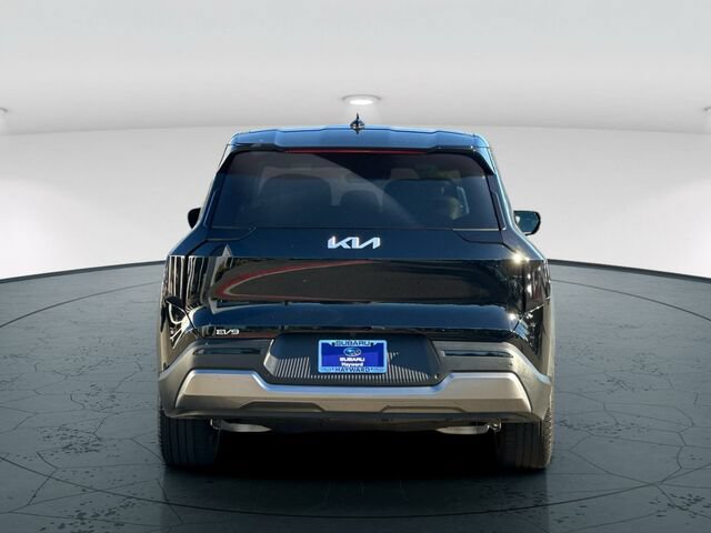 Used 2026 Kia EV9 Light RWD image 5