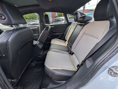Used 2019 Volkswagen Jetta R-Line FWD image 17