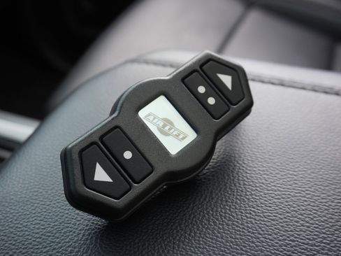 Used 2024 Ford F250 Lariat w/ Lariat Ultimate Package image 71