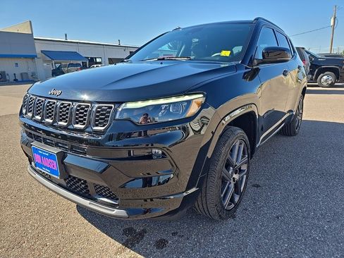 New 2025 Jeep Compass Limited w/ High Altitude Package image 3