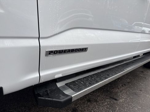 New 2025 Ford F150 Lariat w/ Equipment Group 501A Mid image 11