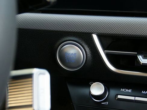 Used 2024 Hyundai Sonata SEL image 17