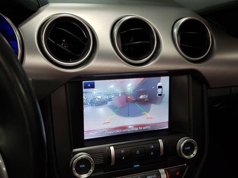 Used 2019 Ford Mustang GT Premium RWD image 22