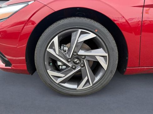 New 2026 Hyundai Elantra Limited image 9