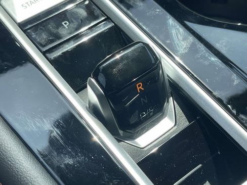 New 2026 Volkswagen Atlas Peak Edition AWD/4WD image 30