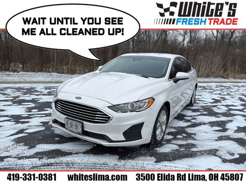 Used 2019 Ford Fusion SE image 1