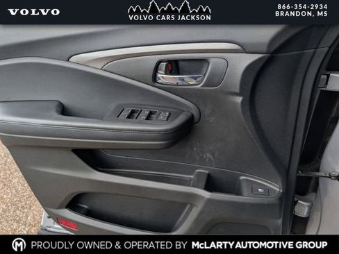 Used 2019 Honda Passport Sport image 12