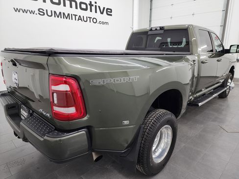 Used 2022 RAM 3500 Big Horn w/ Level C Equiment Group image 4