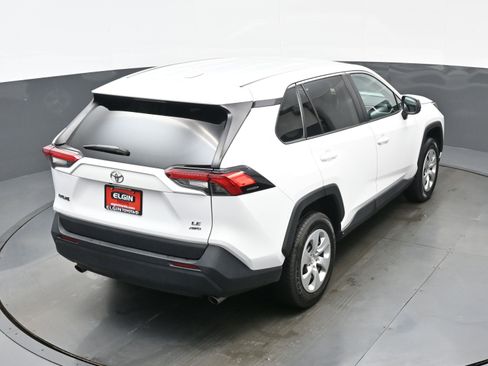 Used 2024 Toyota RAV4 LE image 38
