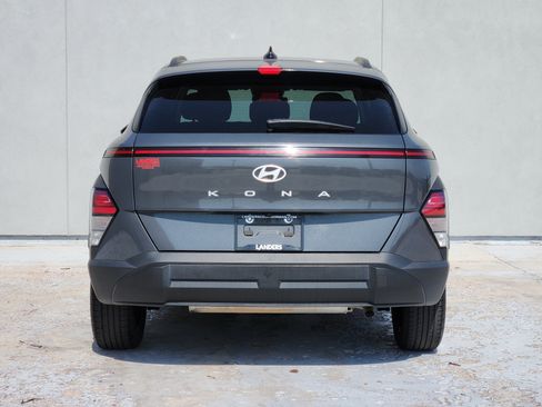 Used 2024 Hyundai Kona SEL FWD image 7