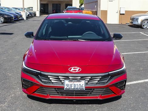 Certified 2025 Hyundai Elantra Sport w/ Cargo Package image 2