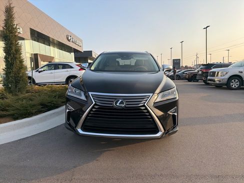 Used 2017 Lexus RX 350 FWD w/ Premium Package image 2