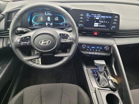 Used 2025 Hyundai Elantra Sport w/ Cargo Package FWD image 22