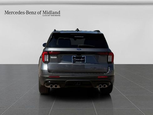 Used 2025 Ford Explorer ST AWD/4WD image 6